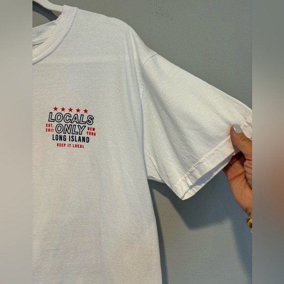 Local's Only Unisex Short Sleeve Tshirt - Size Large white NWT - Picture 4 of 10